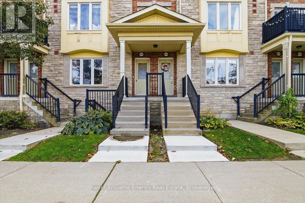 #82 2237 BUR OAK AVENUE - 3