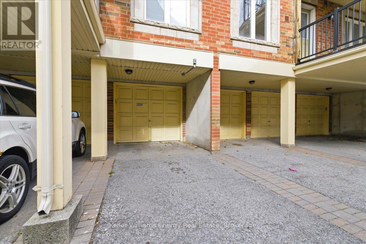 82- 2237 Bur Oak Avenue, Markham, ON photo 33