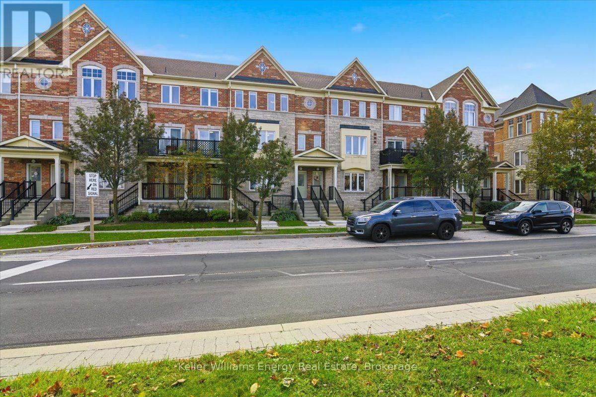 #82 2237 BUR OAK AVENUE - 4