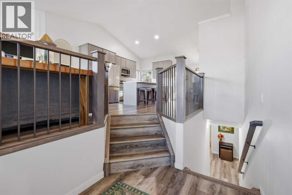 Listing photo – 57 Falcon Crescent, Sylvan Lake