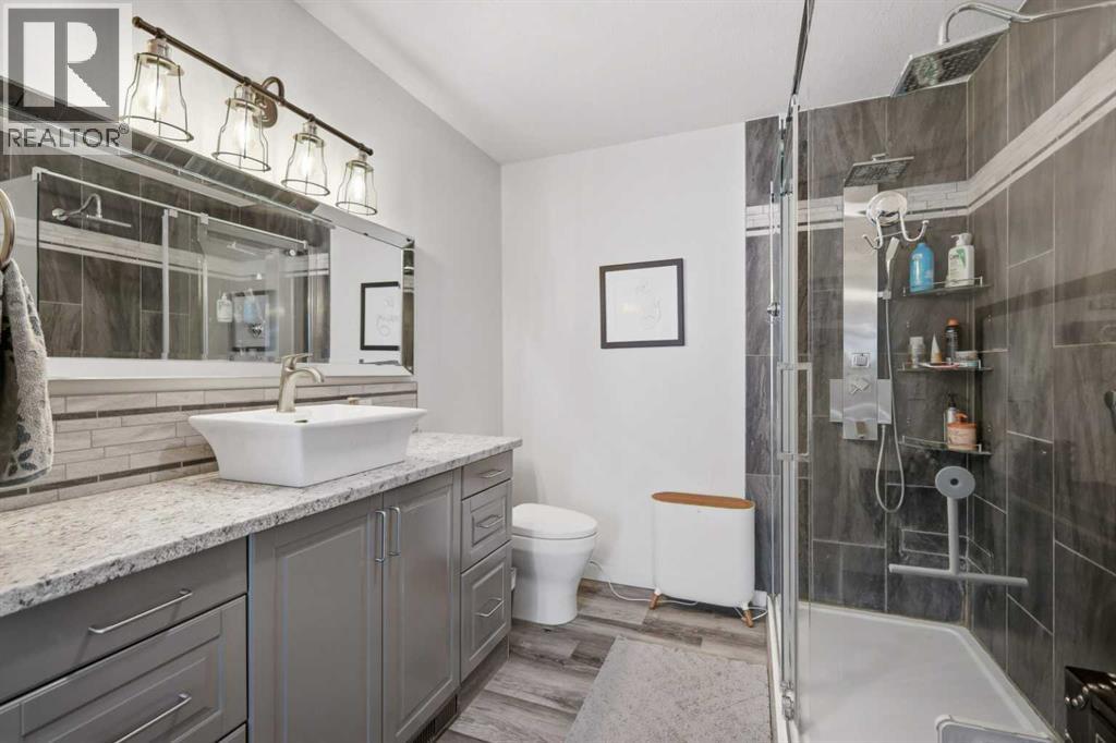 Listing photo – 57 Falcon Crescent, Sylvan Lake