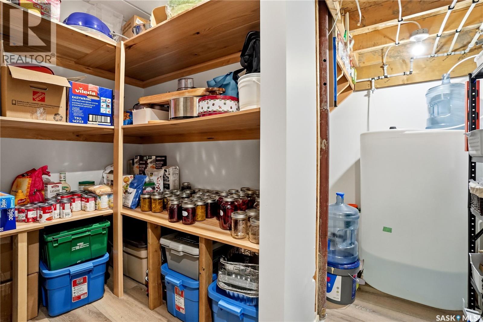 226 Katepwa DRIVE S - 35