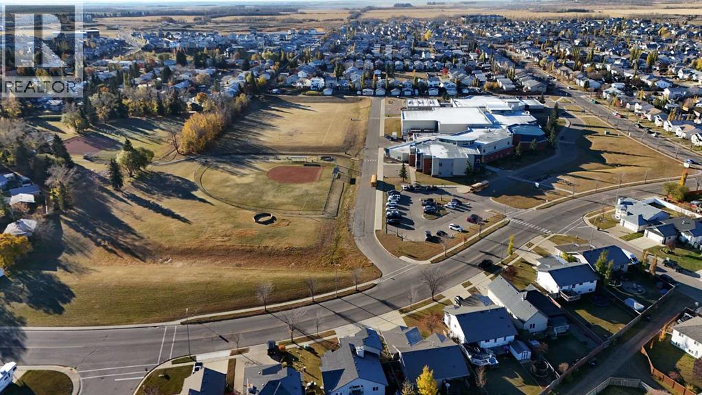 Listing photo – 57 Falcon Crescent, Sylvan Lake