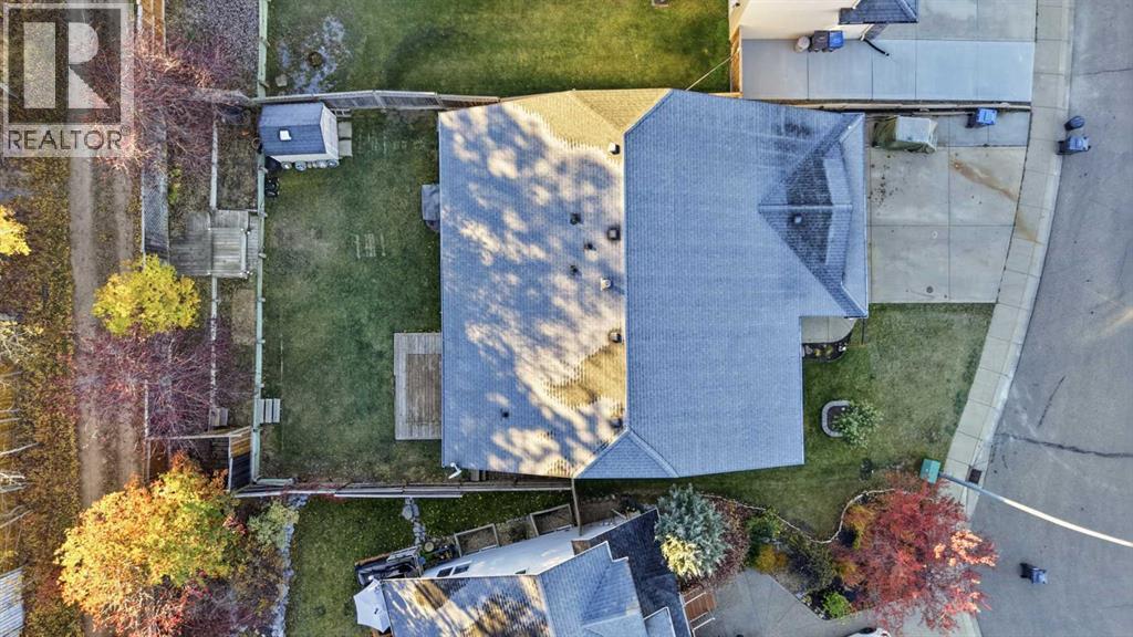 Listing photo – 57 Falcon Crescent, Sylvan Lake