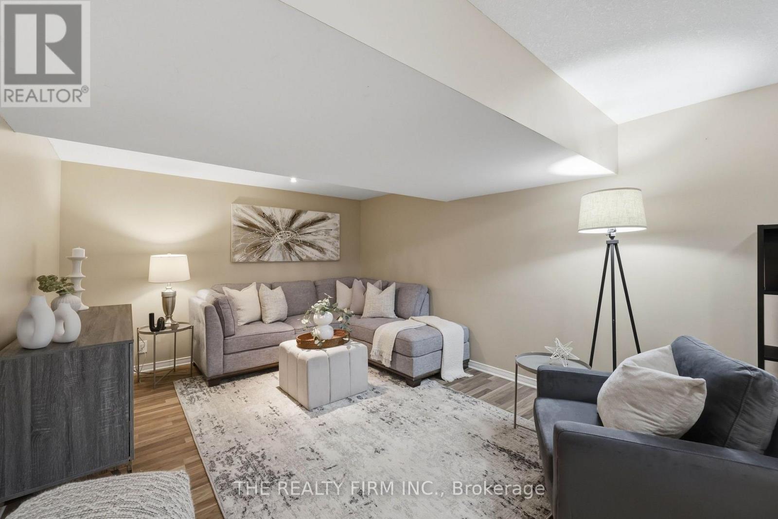 833 Capulet Lane — photo 39