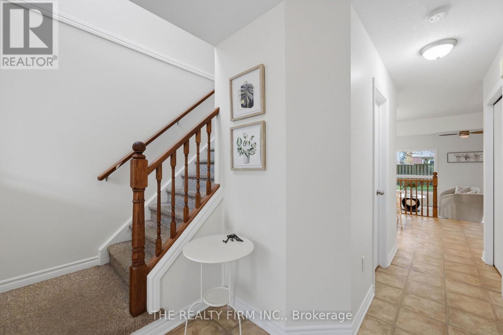 833 Capulet Lane — photo 4