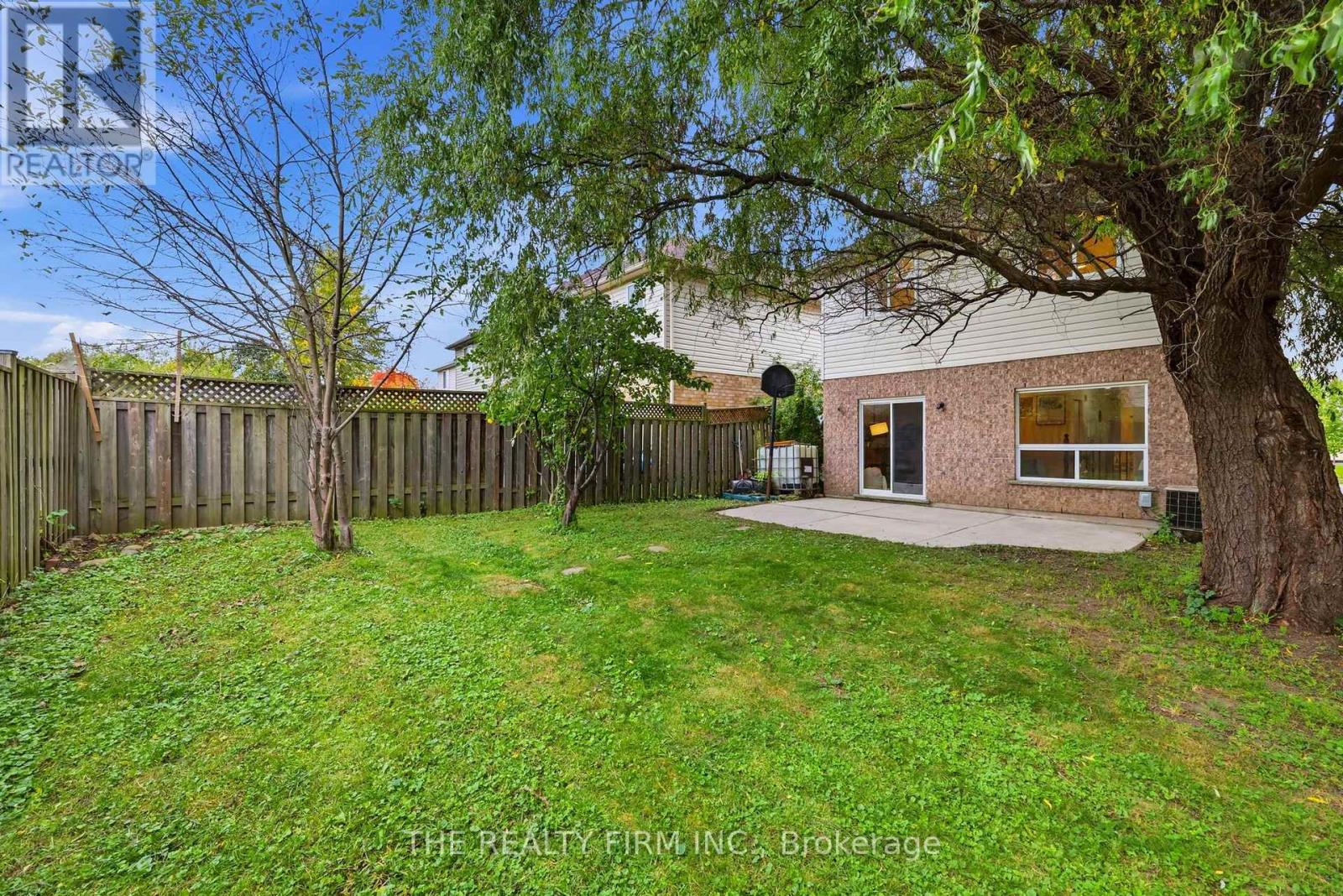 833 Capulet Lane — photo 44