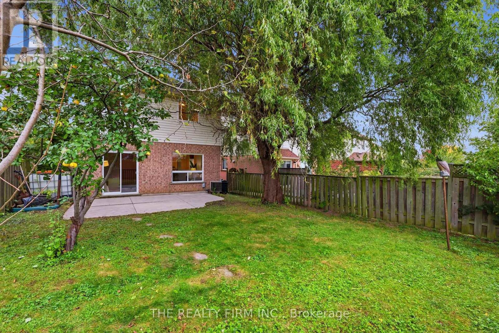 833 Capulet Lane — photo 45