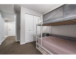 7116 195a Street, Surrey, BC V4N5Z5 Photo 33
