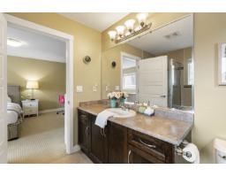 7116 195a Street, Surrey, BC V4N5Z5 Photo 16