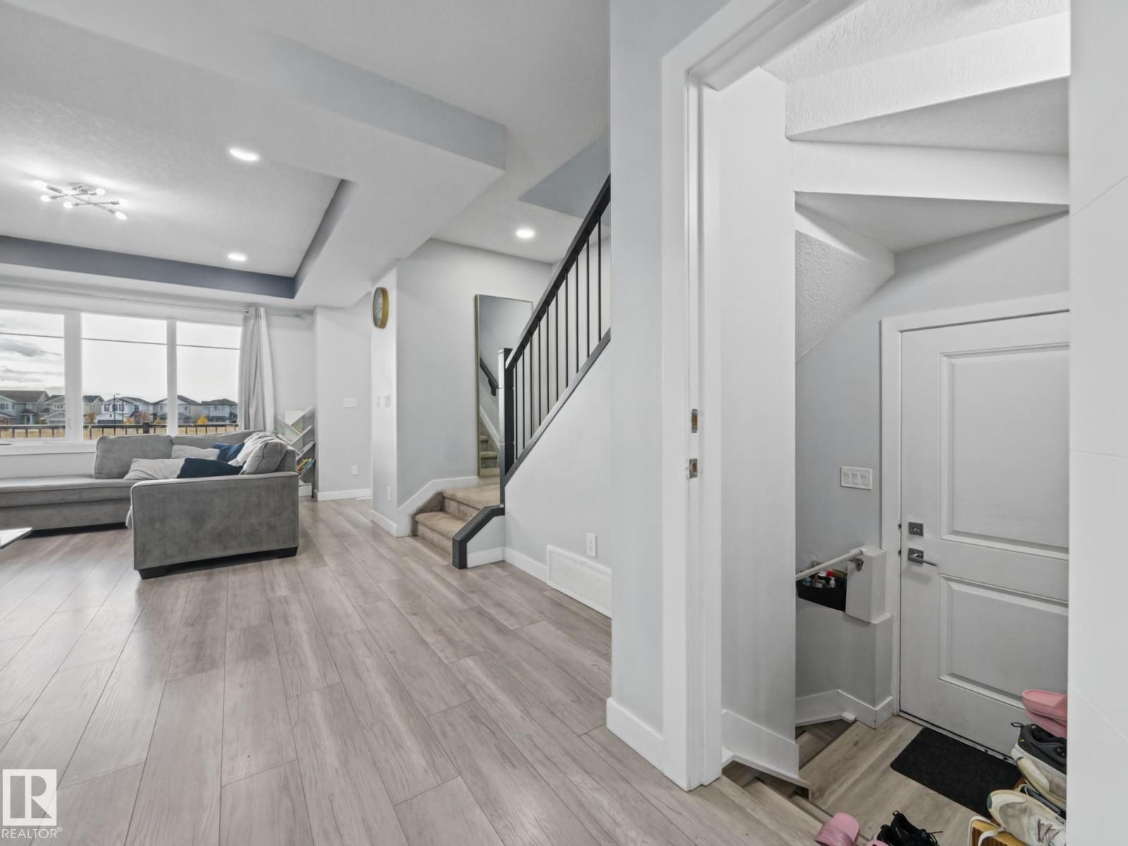 20625 99B AV NW, Edmonton — photo 17