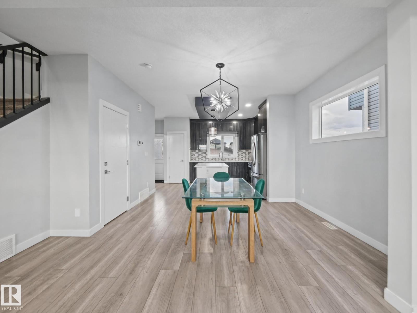 20625 99B AV NW, Edmonton — photo 8