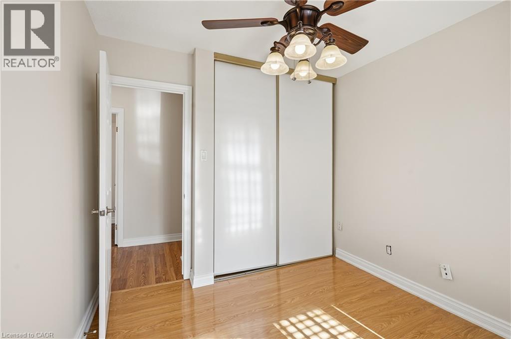 7 Gale Crescent — photo 16