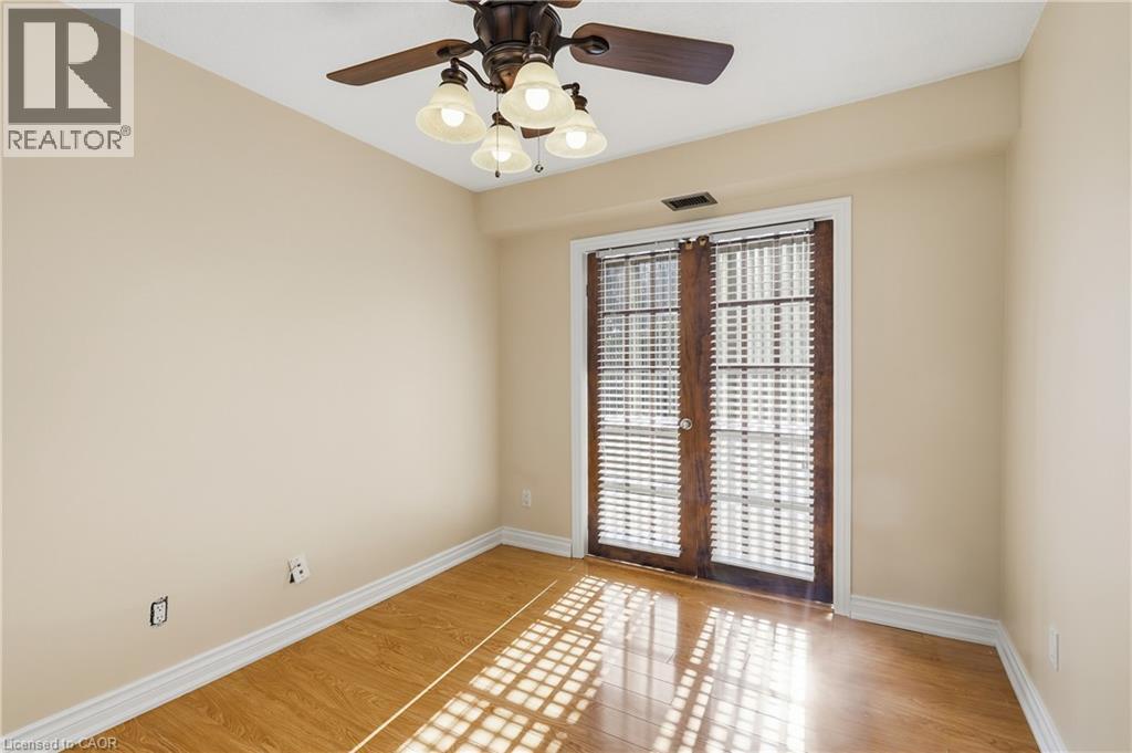 7 Gale Crescent — photo 15