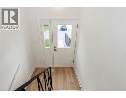2pc Bathroom - 60 Woodman Drive N, Hamilton, ON L8H2M5 Photo 6