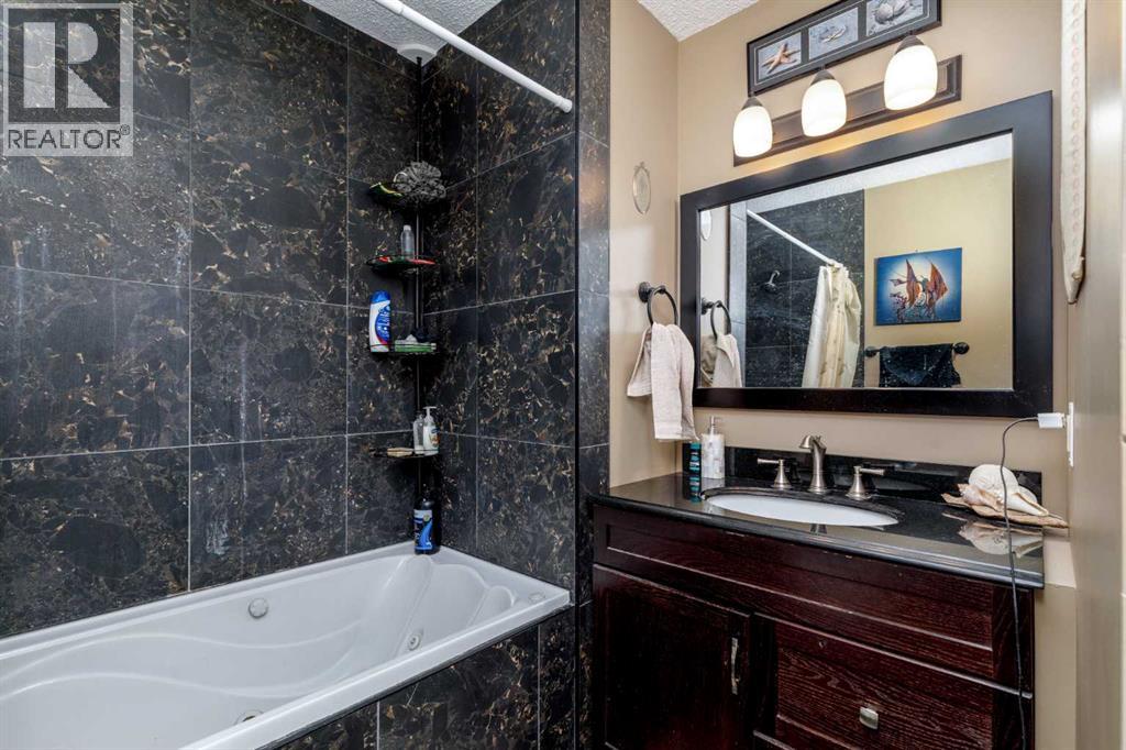 Listing photo – 88 Noble Avenue, Red Deer