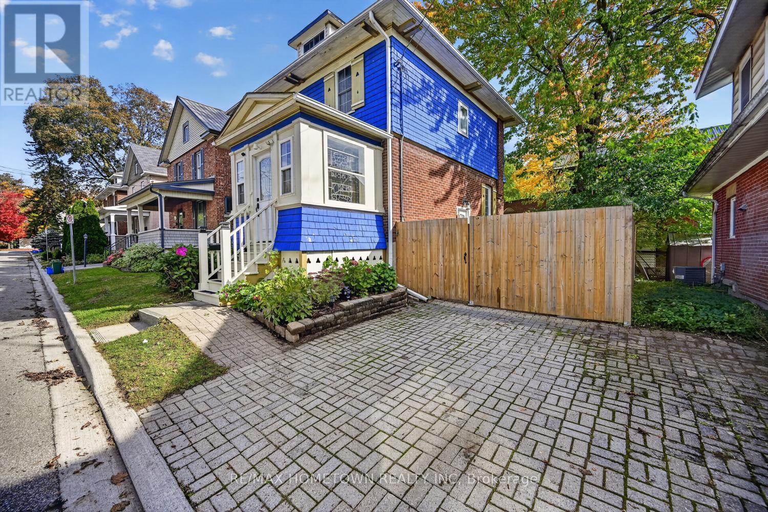 27 Byng Avenue — photo 4