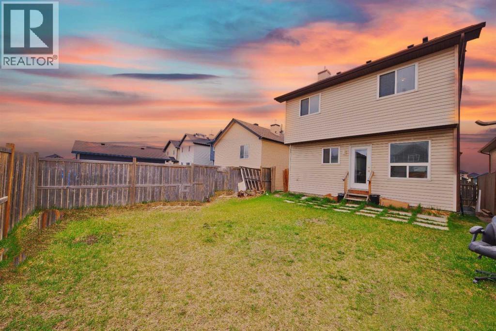179 Saddlemead Close NE photo 21