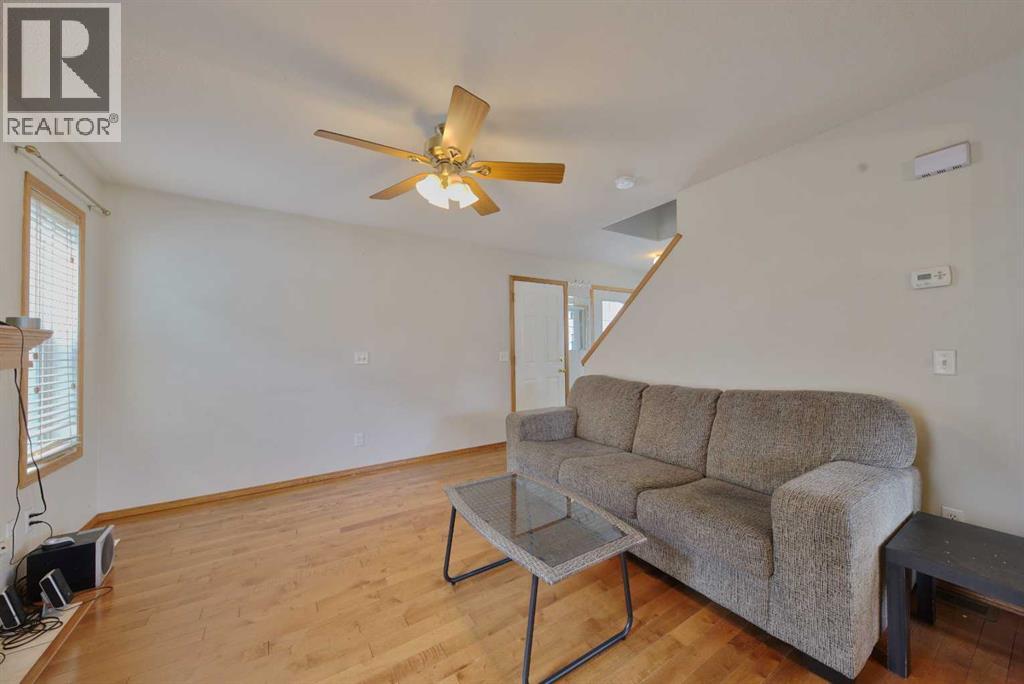 179 Saddlemead Close NE photo 6
