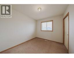 Bedroom - 179 Saddlemead Close Ne, Calgary, AB T3J5E6 Photo 8