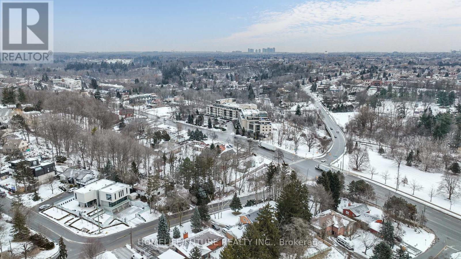 8204 Islington Avenue, Vaughan, ON photo 30