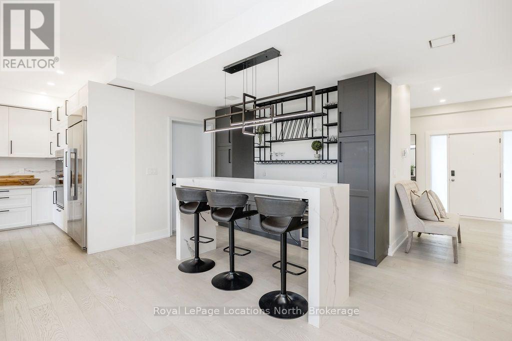 11 GEORGIAN MANOR DRIVE - 23