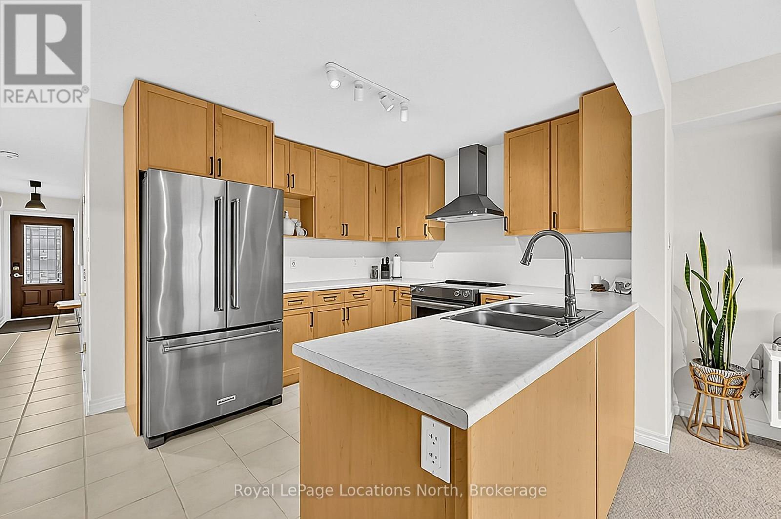 63 Archer Avenue — photo 16