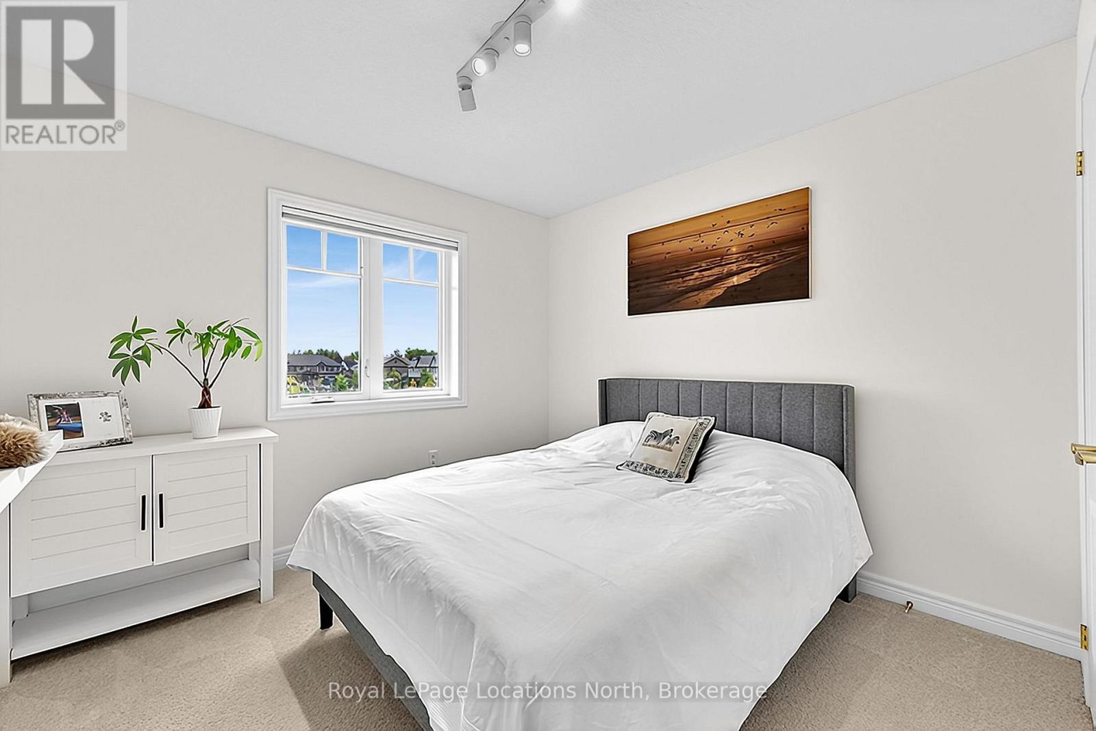63 Archer Avenue — photo 27