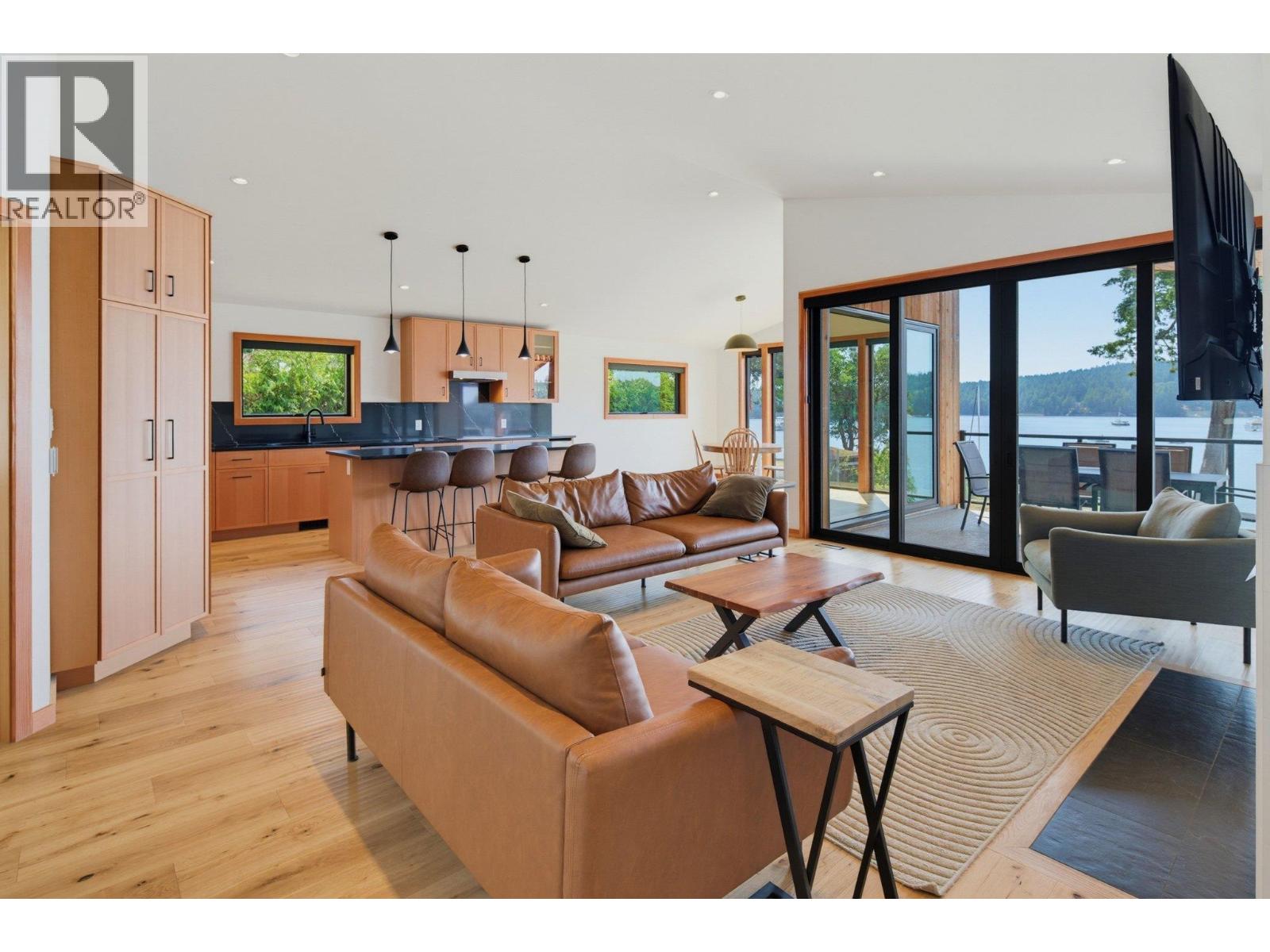 Photo of 479 MONTAGUE PARK ROAD 14