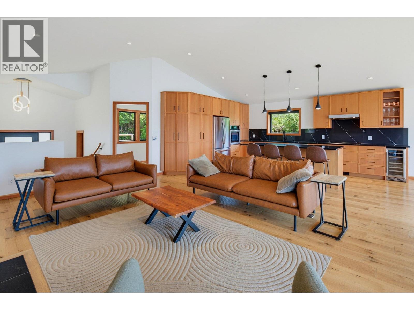 Photo of 479 MONTAGUE PARK ROAD 22