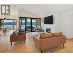 479 Montague Park Road, Galiano Island, BC V0N1P0 Photo 17