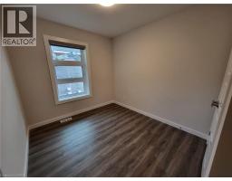 118 Gravel Ridge Trail Unit# A15, Kitchener, ON N2E0B8 Photo 11