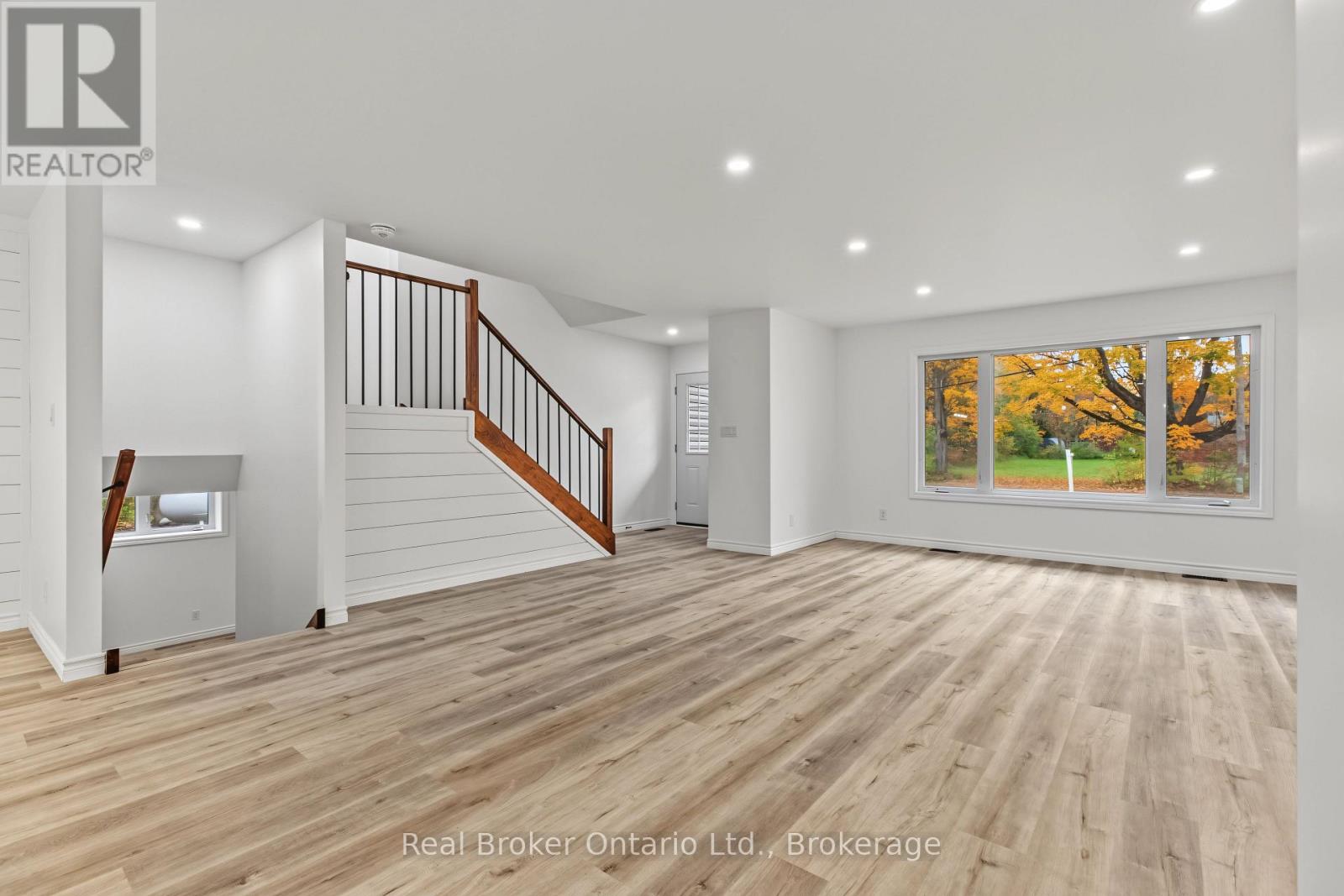 155 Canrobert Street — photo 26