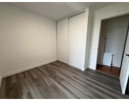Storage - 556 Rue Milks, Gatineau, QC J8P6E4 Photo 12