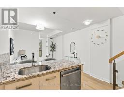 Th27 - 15 Beverley Street, Toronto, ON M5T0B3 Photo 13