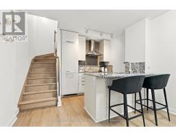 Th27 - 15 Beverley Street, Toronto, ON M5T0B3 Photo 9