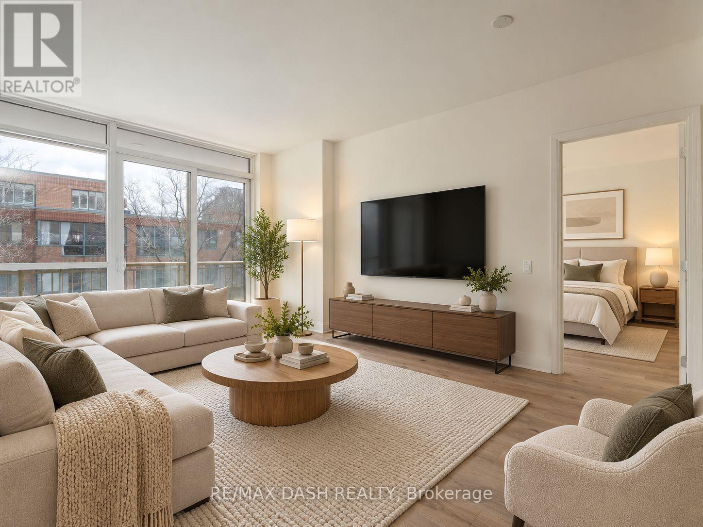 151 Avenue Road — photo 10