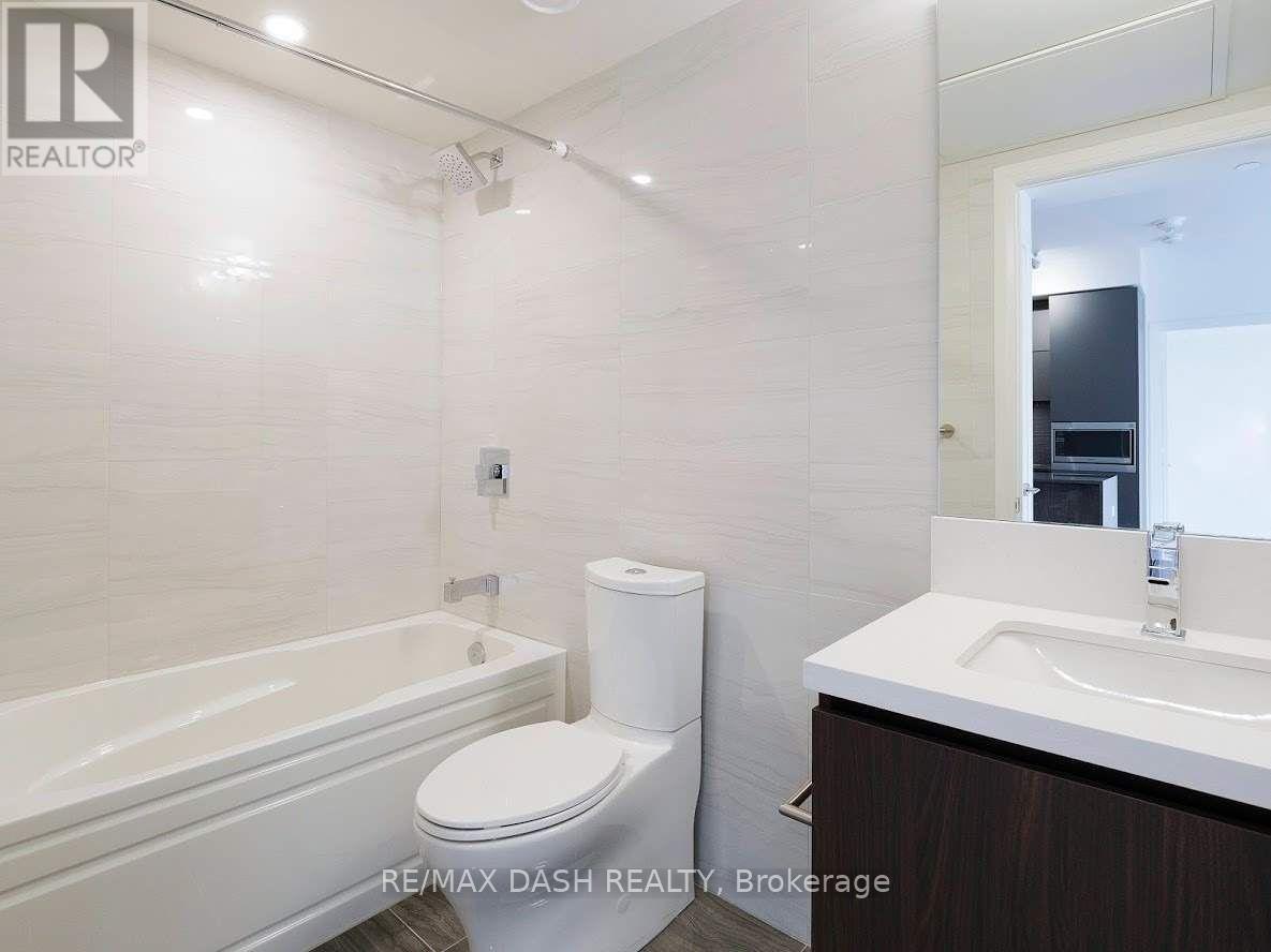 151 Avenue Road — photo 4