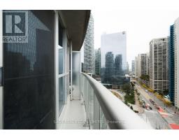 1705 - 208 Queens Quay W, Toronto, ON M5J2Y5 Photo 14