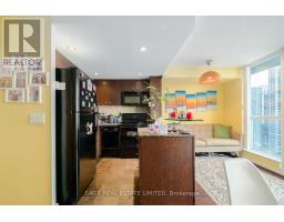 1705 - 208 Queens Quay W, Toronto, ON M5J2Y5 Photo 8