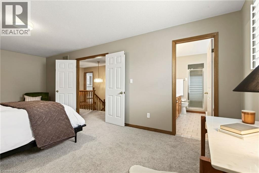 53 BASTILLE Street - 37