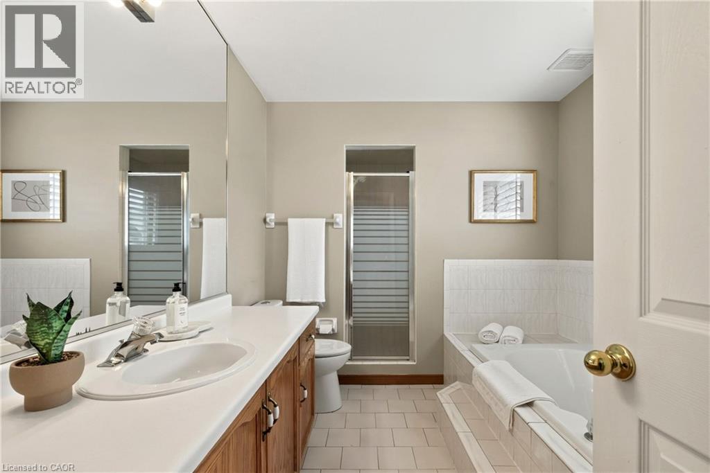 53 BASTILLE Street - 42