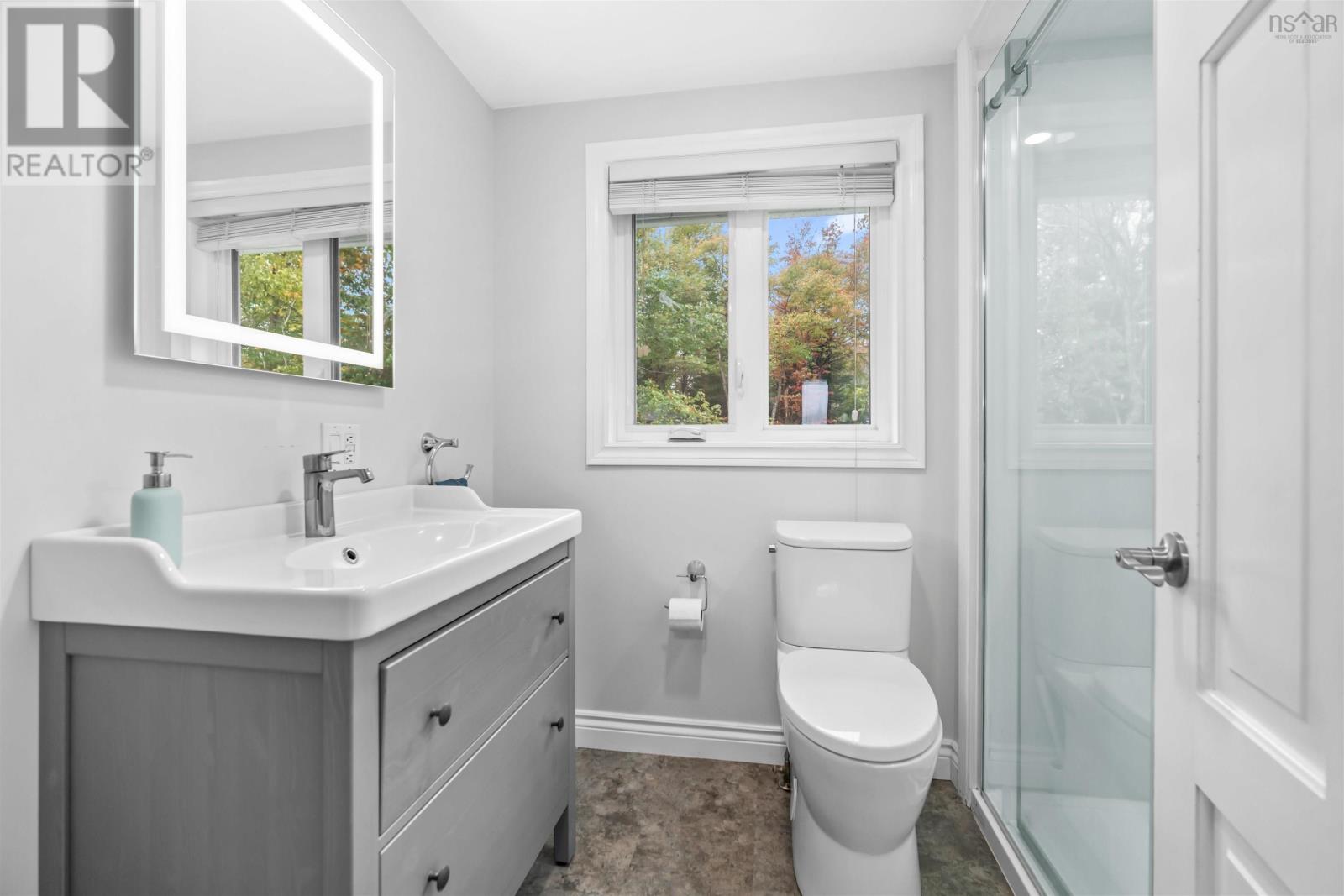 Property 38 of 50 of 756 Brookside Road