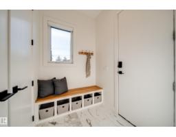 44b Valleyview Cr Nw, Edmonton, AB T5R5S4 Photo 24