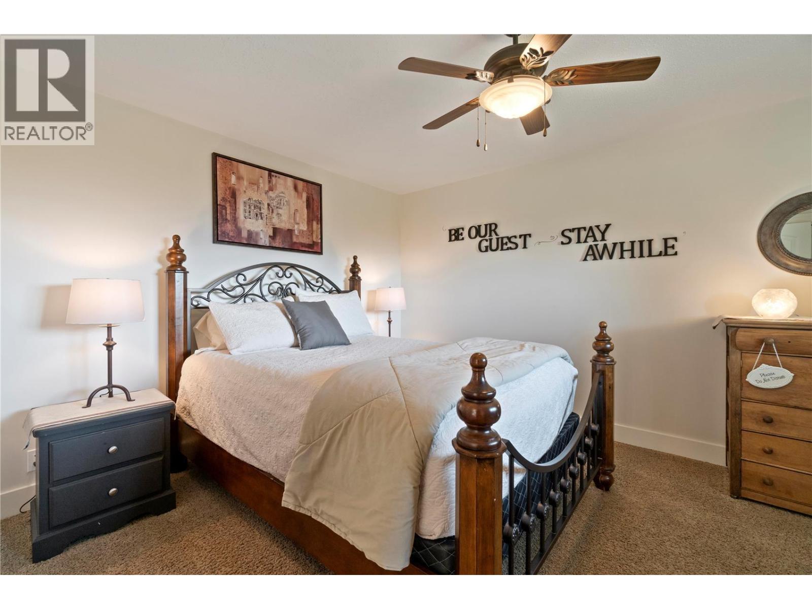 5121 50 Street NW, Salmon Arm - Image 1