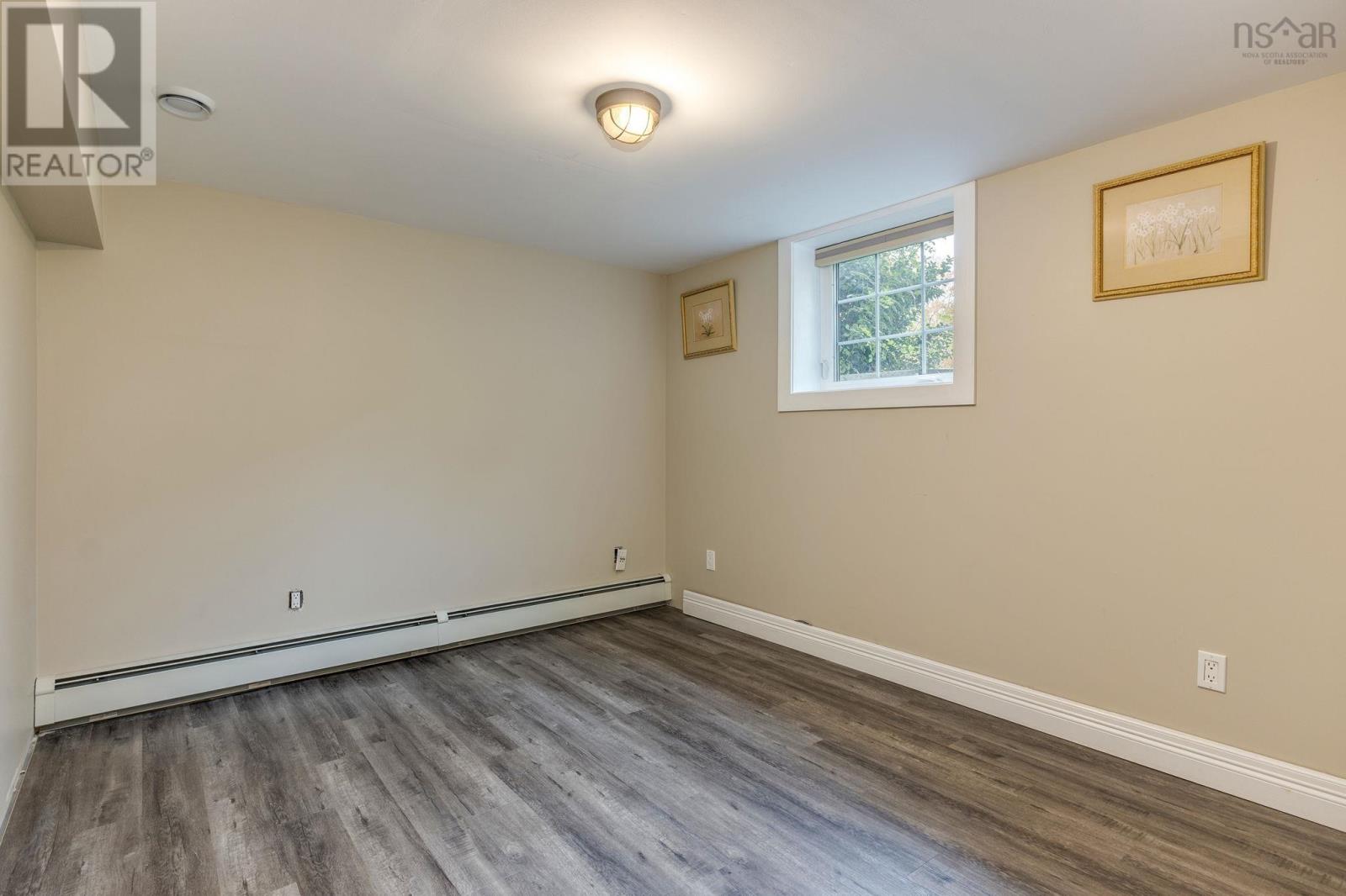 9 Piggott Lake Rd - 24