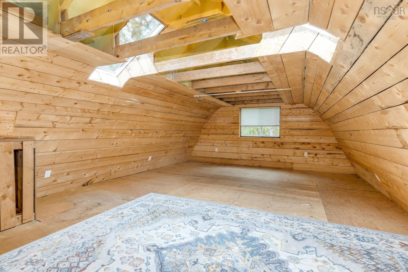 9 Piggott Lake Rd - 31
