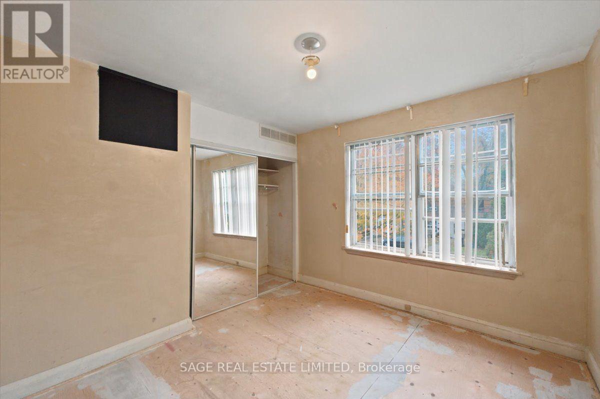 12 Khedive Avenue — photo 16