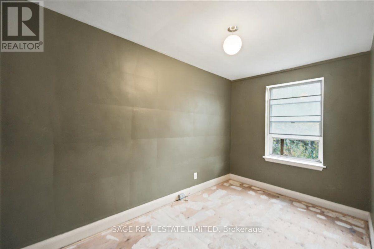 12 Khedive Avenue — photo 18