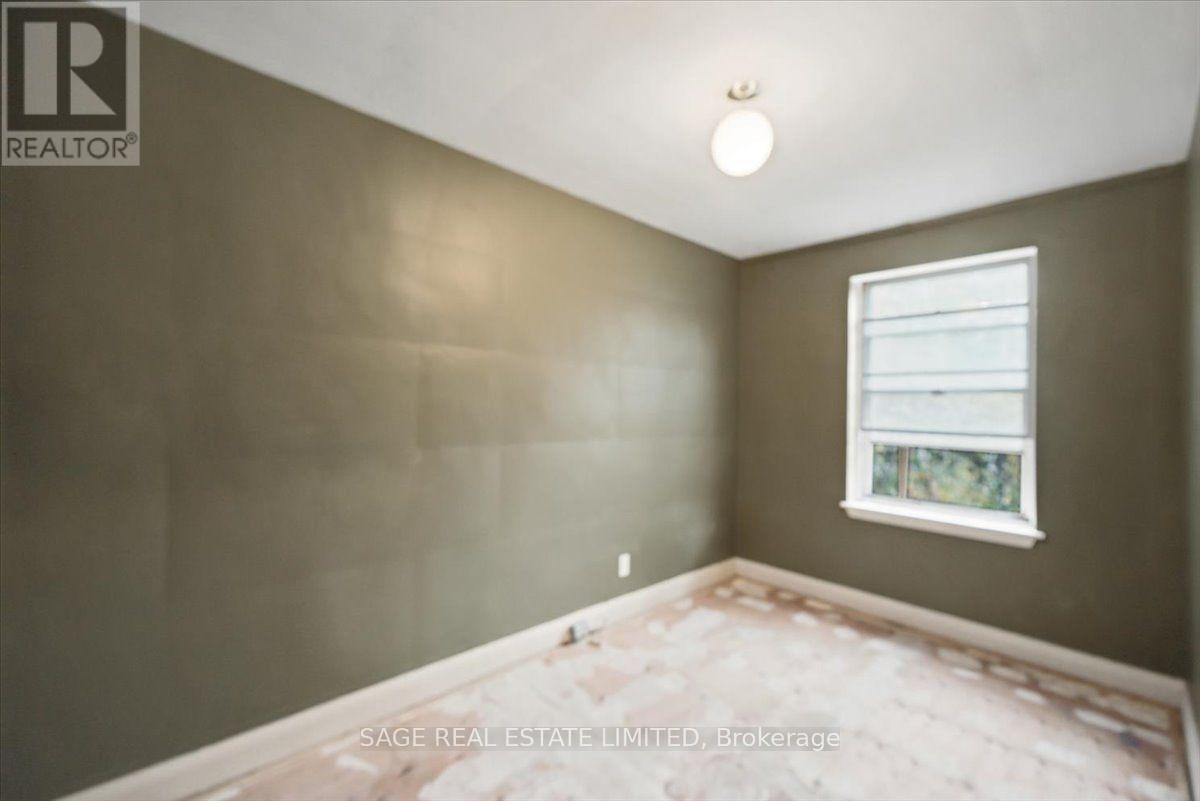 12 Khedive Avenue — photo 21